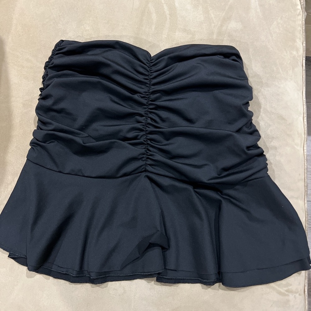 Mini black skirt